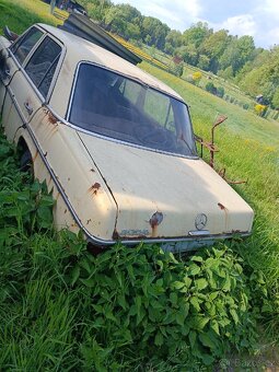 Mercedes W115 dily - 12