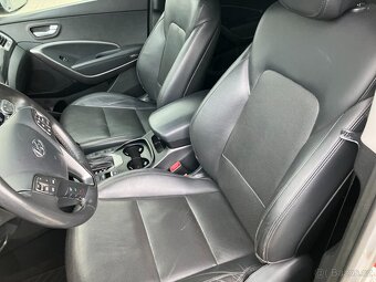 Hyundai Grand Santa Fe 2.2CRDI 4X4 LUXURY AT - 12