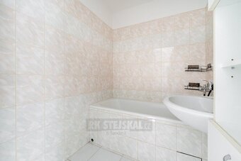 Prodej bytu 3+kk 64 m² - 12