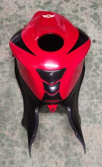 Honda CBR 600RR - 12