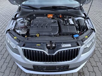 Škoda Octavia, 2.0 TDI 110 kW DSG, navigace - 12