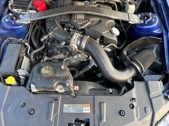 Prodám Ford Mustang 3,7 - 12