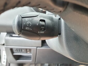 Peugeot 5008, 115 Kw, r.v. 2011, Nová rozvodová sada, 7 míst - 12