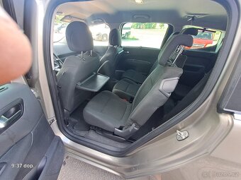 PEUGEOT 5008 1.6HDi  r.15 190000km-DOLOŽENO ČR, 7MÍST - 12