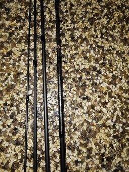 Pruty a navijáky - 12