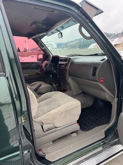 Nissan Patrol Y61 - 12