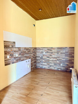 Prodej nájemního domu, centrum obce Heřmanova Huť - 12
