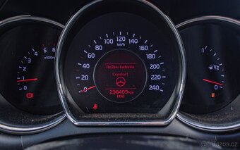 KIA Ceed SW Kombi 1.6 CRDi - 12