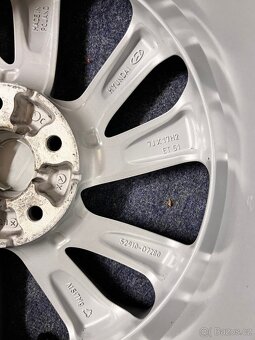5x114,3 R17 Originál Hyunda Tucson Alu disky - 12