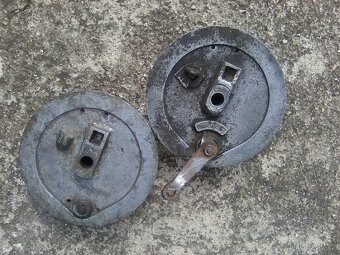 Jawa 250/350 Panelka - p.vidle,podsedlové plechy,n. obrouček - 12