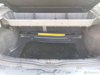 Renault clio 2, 1.5 dci 60 kw - 12