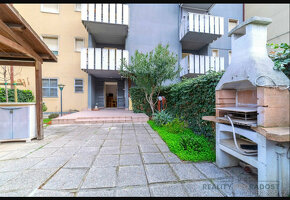Prodej bytu 3+1 40 m² Silvi, Itálie - 12