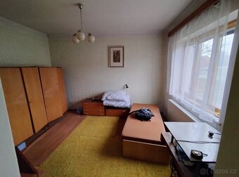 Dům s vlastní zahradou v klidné lokalitě Bílých Karpat - 12