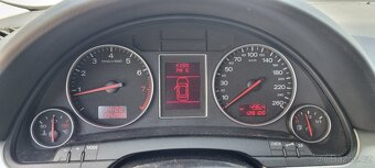 Audi A4 - 12