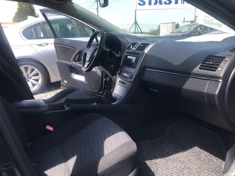 Toyota Avensis 1.8i 108 KW,MAN,KLIMA,KAMERA.. - 12