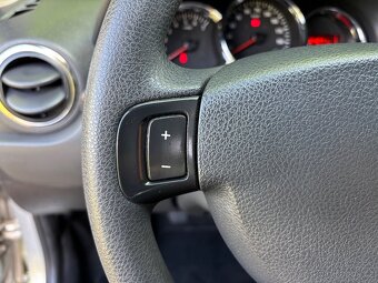 Dacia Duster,  1.6 84 kW NEHAVAROVANÉ  PLNÝ SERVIS PĚKNÉ  - 12