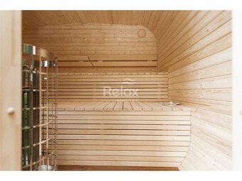 Finská sauna LUX MINI sauna o rozměrech 245×300 - 12