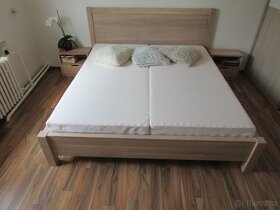 Luxusná dubová postel Klára + zdarma 2 stolíky, od 690€ - 12