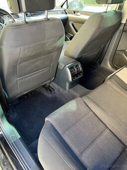 Volkswagen Passat Variant DSG - 12