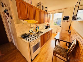 Nabízím pronájem bytu 3 + 1 s balkonem Klášterec nad Ohří - 12