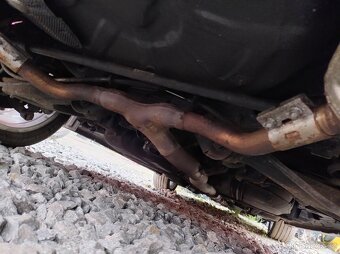 Opel INSIGNIA 2,0Turbo 162kW 4x4 COMBI, KUZE, DILY z VOZů - 12