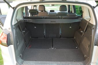 Opel Zafira Tourer; 1.4; r.v. 2011; manuál - 12