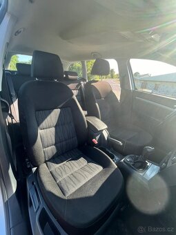 Prodám Škoda Octavia Combi 1,6 tdi 77kw s doloženou historií - 12