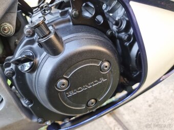Honda CBR900RR 1999 Top stav - 12