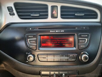 Kia Cee´d 1,4 CVVT-i KLIMATIZACEESP - 12