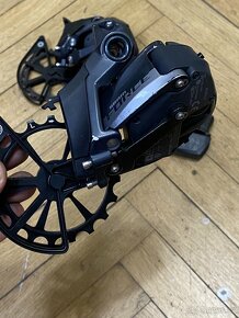 SRAM RED / Force Axs - 12
