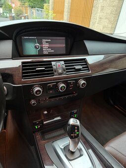 Bmw e61 530D facelift verze edition - 12