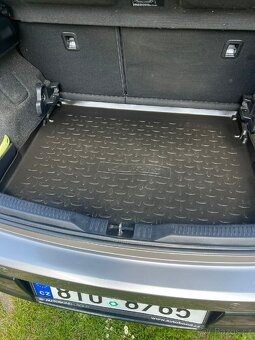 TOYOTA AURIS 1.6 vvti - 12