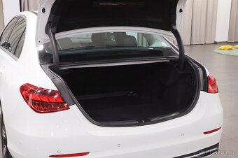 Mercedes-Benz C300d 195kW - otevřeno celý víkend do 20:00 - 12