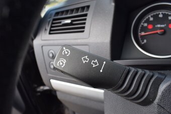 OPEL ZAFIRA 1,6i 85kW SERVISKA PO SERVISU TOP STAV - 12