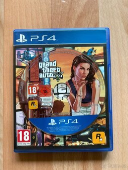 PRODÁM PLAYSTATION 4 SLIM 500GB + HRY - 12