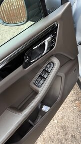 PORSCHE MACAN S, PLNÁ VÝBAVA  Sleva - 12