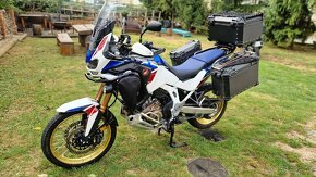 Honda afrika twin CRF 1100 rok 22 najeto 22tkm - 12