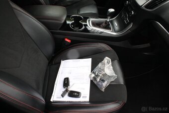 Ford S-Max 1.5 ST-Line, 118 kW, 1 Majitel, Top Stav - 12