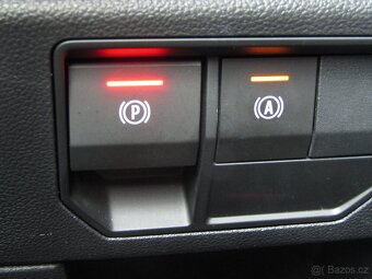 Renault Espace VI  E-Tech Full hybrid 200 Iconic 7 míst - 12
