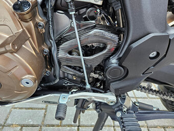 Honda CRF 1000L Africa Twin Manual - 12