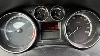 Peugeot 308 SW 1.6HDI 66kW kombi - možnost splátek - 12