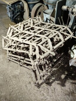 Staré zemědělské stroje - 12