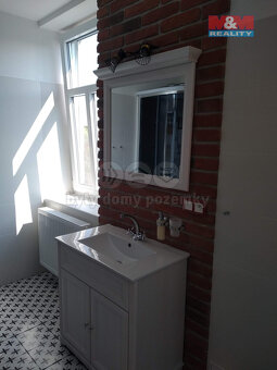 Prodej bytu 2+1, 88 m², Krnov, ul. Revoluční - 12
