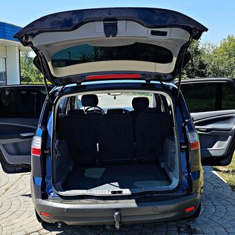 FORD S MAX TITANIUM 2,0TDCi AUTOKLIMA, ALU, TAŽNÉ PARKSYST - 12