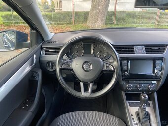 Škoda Octavia 1.6 TDi DSG Navigace, Tempomat - 12