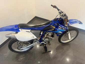 Yamaha yzf 250 - 12