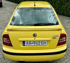 Škoda Octavia 1.8T RS Lemon Yellow - 12