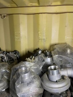 Prodám vstřikovací čerpadla na Bělorus,turbíny motor D245 - 12