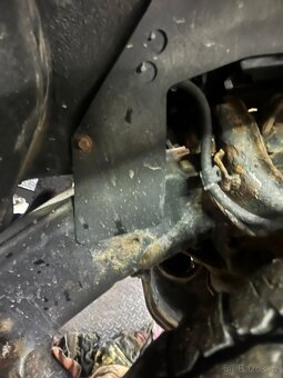 Isuzu D-Max 3.0 TD - 12