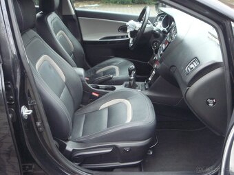 Kia Ceed 1.6crdi 94kw 2013 top výbava - 12